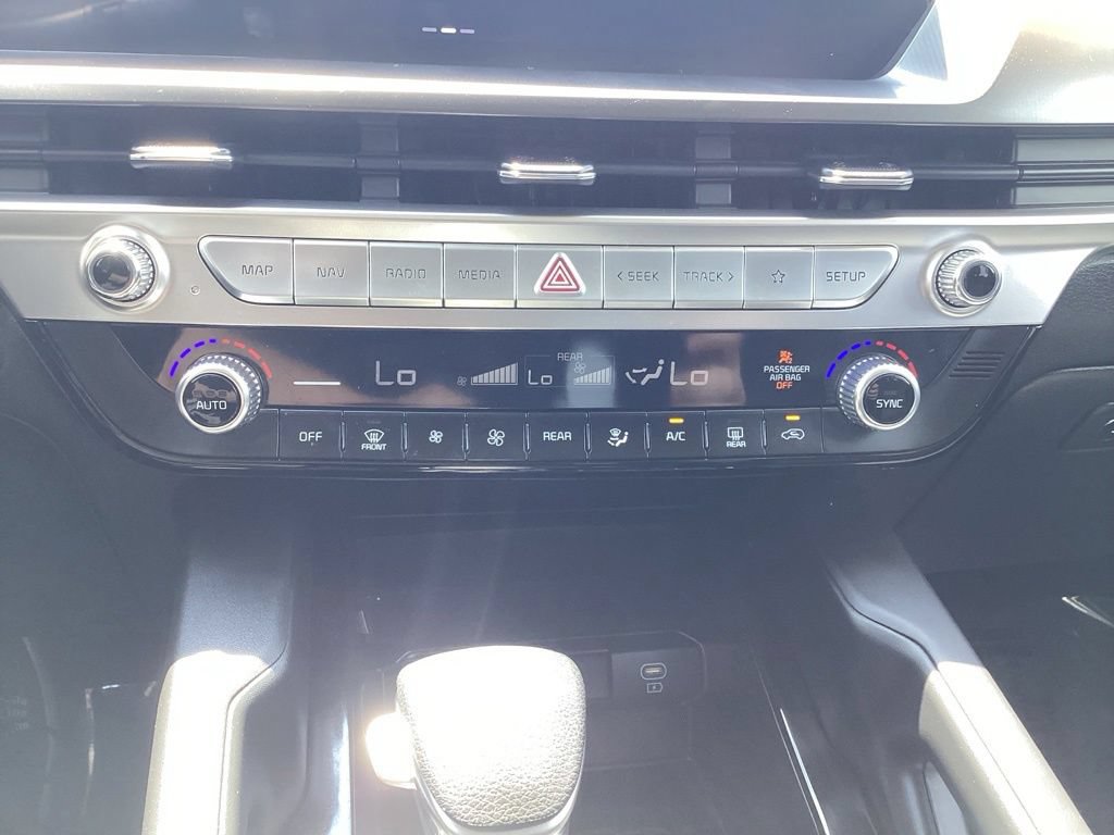 Certified 2023 Kia Telluride LX AWD/4WD image 23