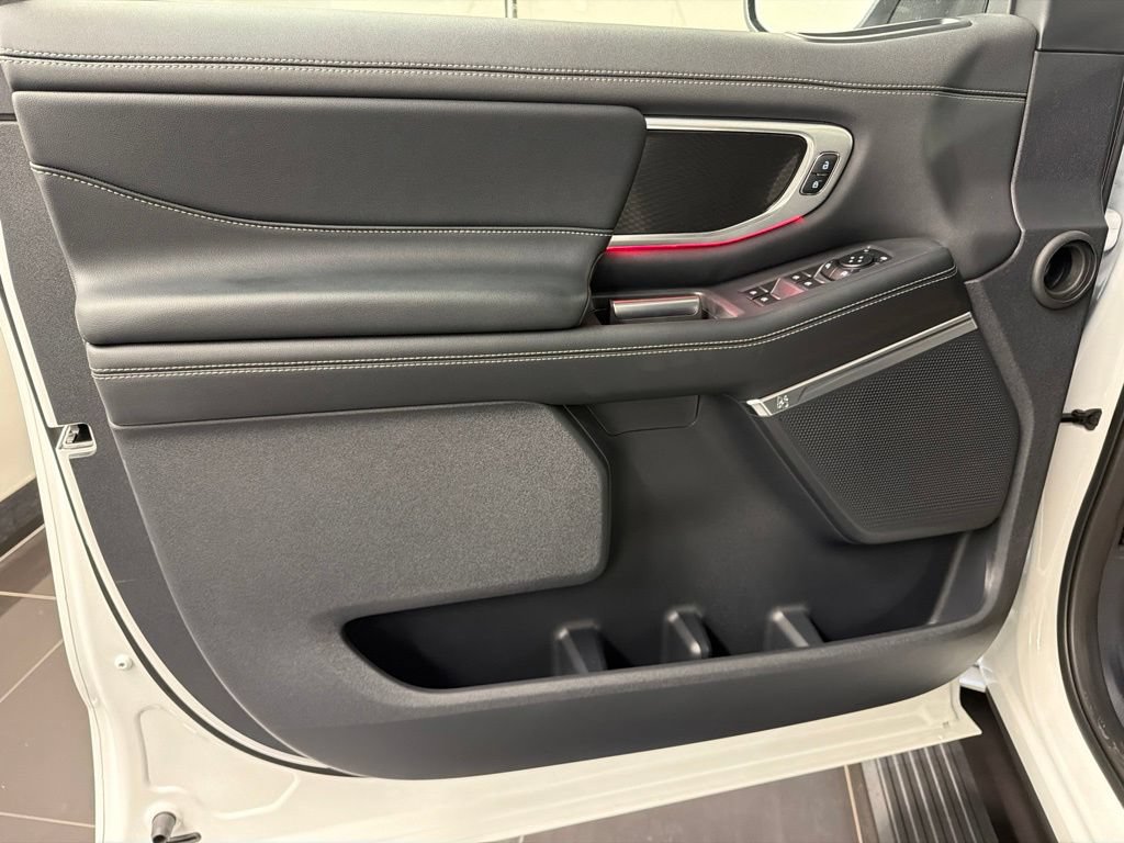New 2027 Ford Expedition Max Platinum w/ Stealth Appearance Package AWD/4WD image 31