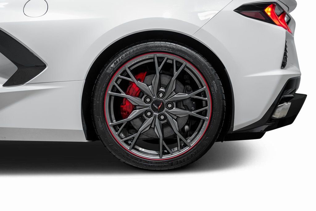 Used 2024 Chevrolet Corvette Stingray Premium Conv w/ 3LT image 26