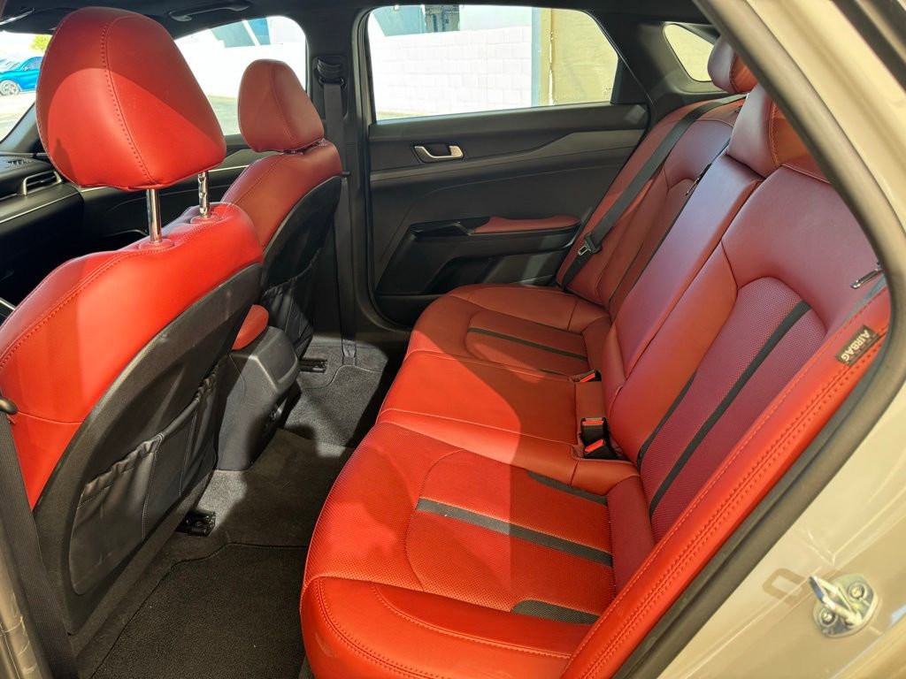 Used 2023 Kia K5 GT-Line image 10