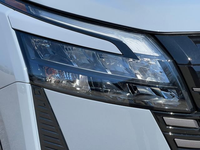 New 2026 Nissan Pathfinder Platinum image 39