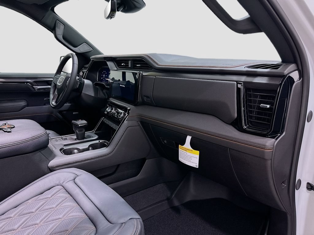 New 2026 GMC Sierra 1500 AT4 w/ AT4 Premium Package AWD/4WD image 29