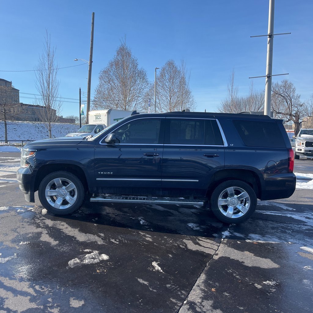 Used 2019 Chevrolet Tahoe LT w/ LT Signature Package image 6