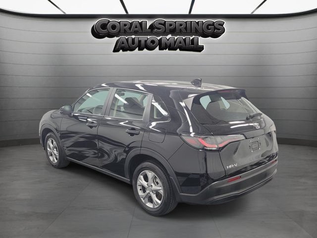 Used 2025 Honda HR-V LX image 4