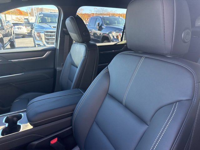 New 2026 GMC Acadia Elevation w/ Black Edition image 13