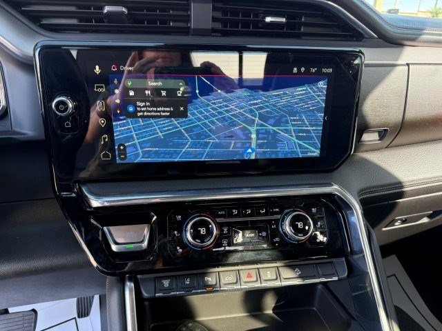 Used 2024 GMC Sierra 2500 Denali w/ Denali Reserve Package image 20