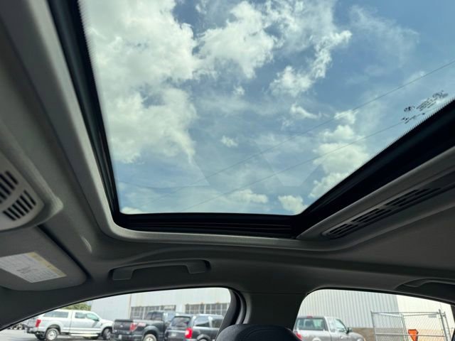 Used 2015 BMW 320i xDrive Sedan image 21