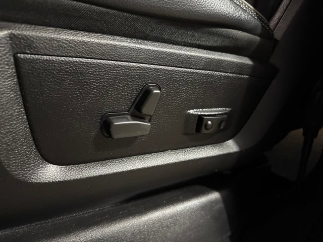 Used 2022 RAM 2500 Laramie AWD/4WD image 5