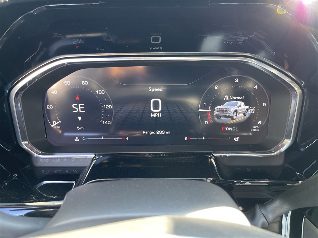 New 2026 GMC Sierra 1500 Elevation image 11