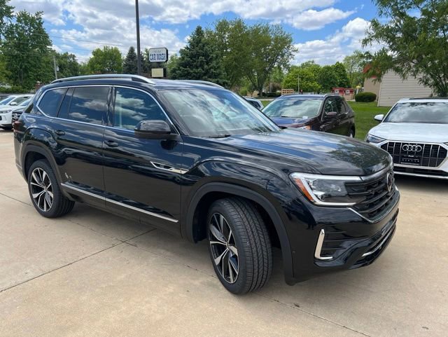 New 2026 Volkswagen Atlas SEL Premium R-Line AWD/4WD image 1