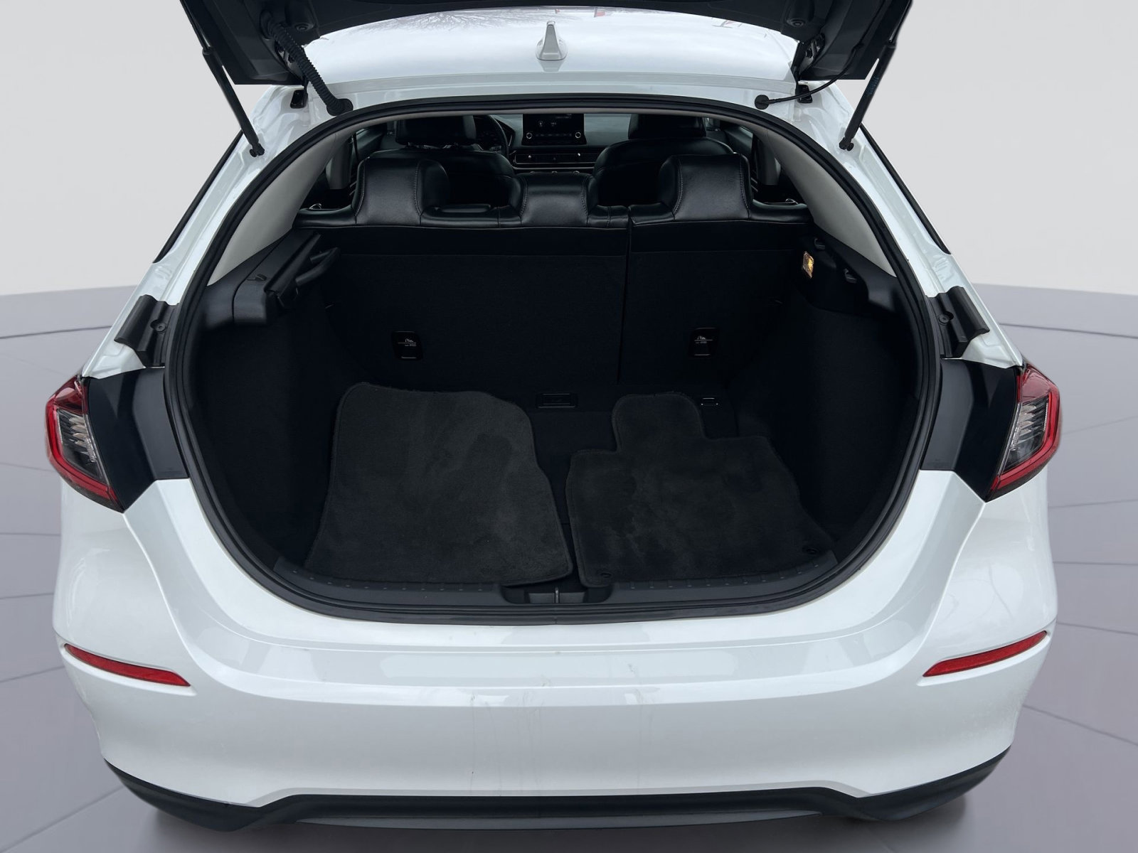 Used 2024 Honda Civic EX-L image 25