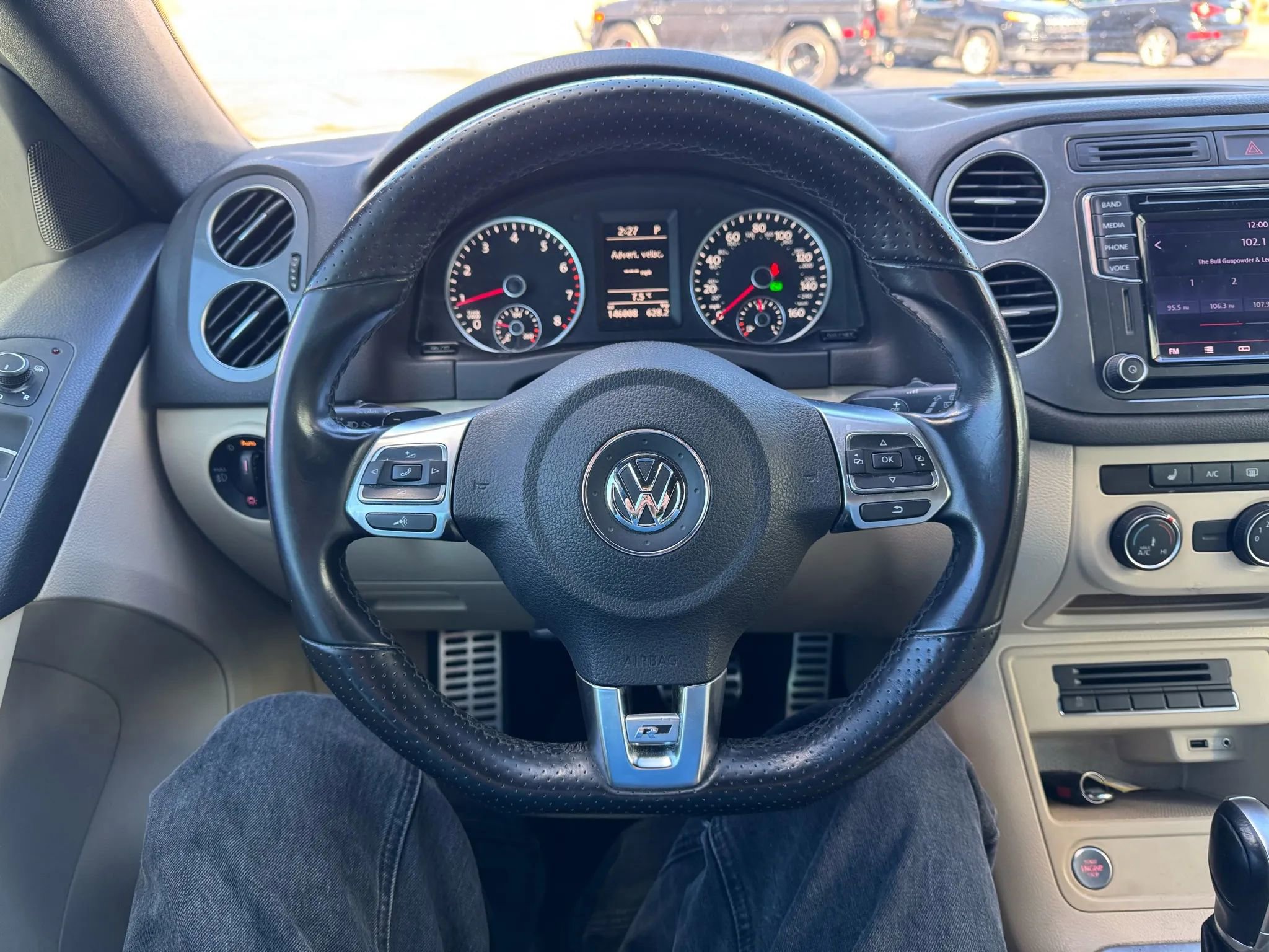 Used 2016 Volkswagen Tiguan R-Line FWD image 15