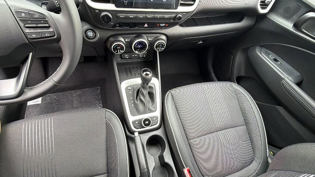 New 2026 Hyundai Venue SEL image 28