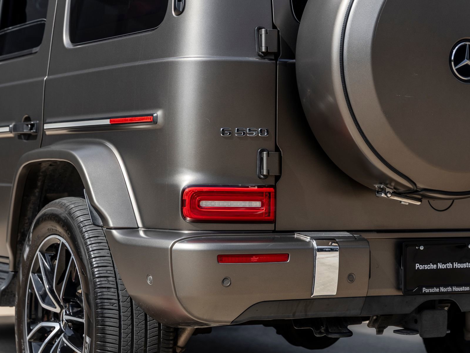 Used 2021 Mercedes-Benz G 550 image 12