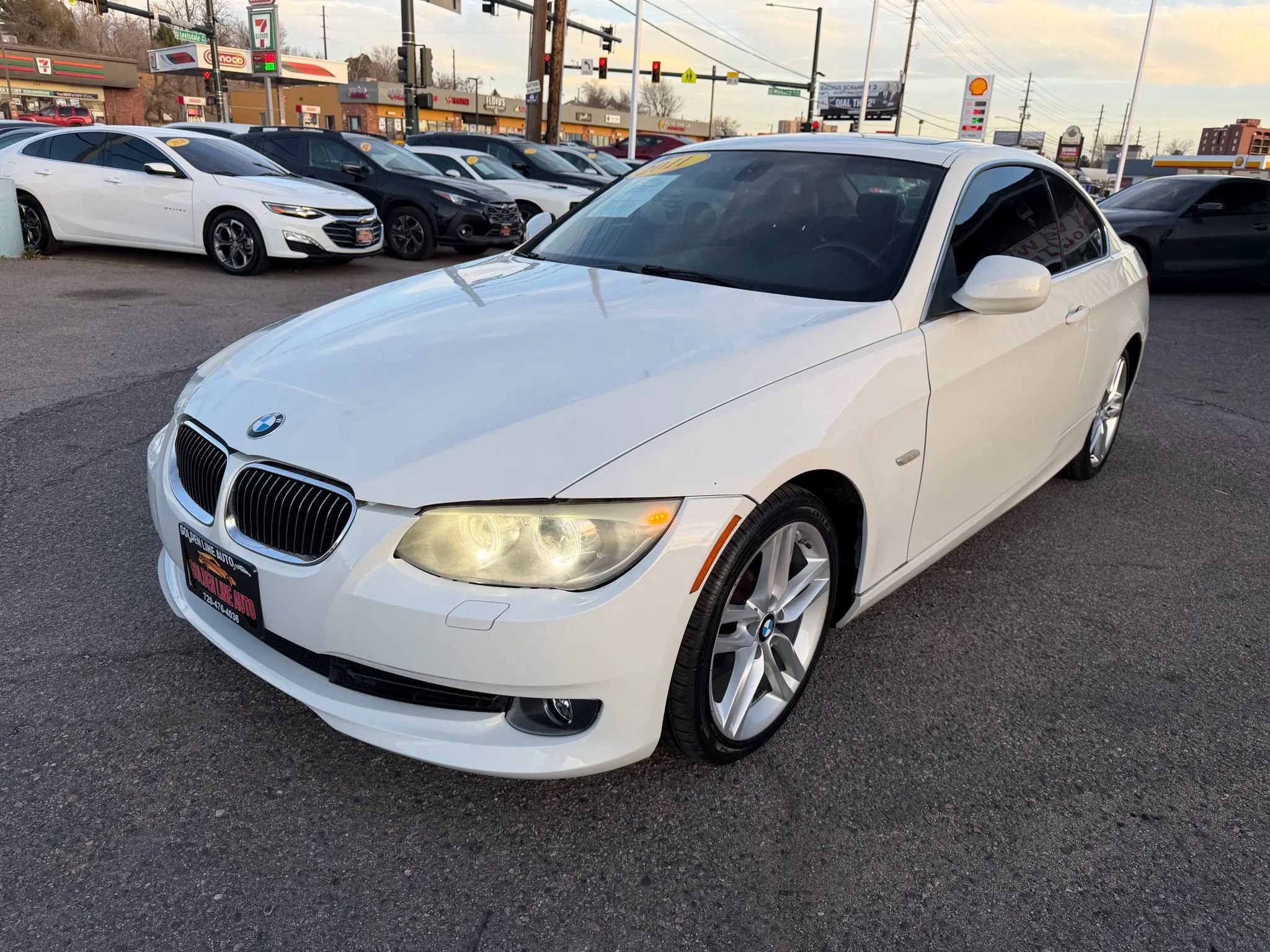 Used 2011 BMW 328i xDrive Coupe image 4
