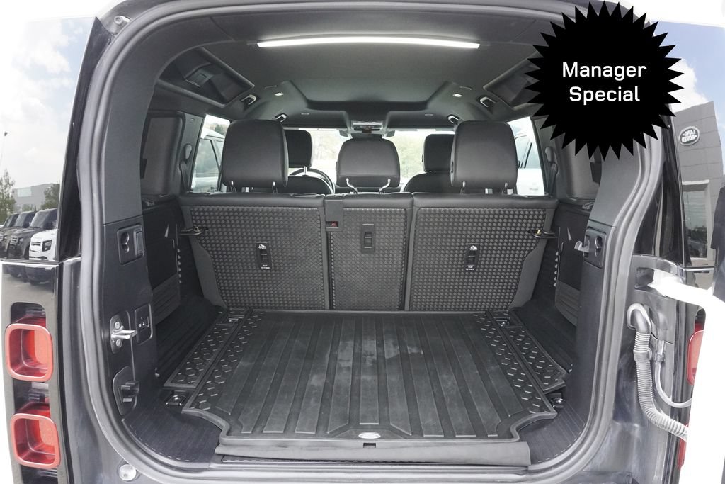 Used 2023 Land Rover Defender 110 S AWD/4WD image 31