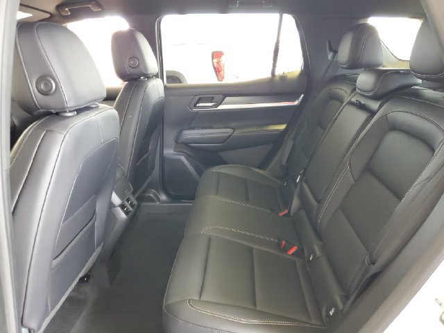 New 2027 GMC Terrain Elevation w/ Elevation Premium Package FWD image 12