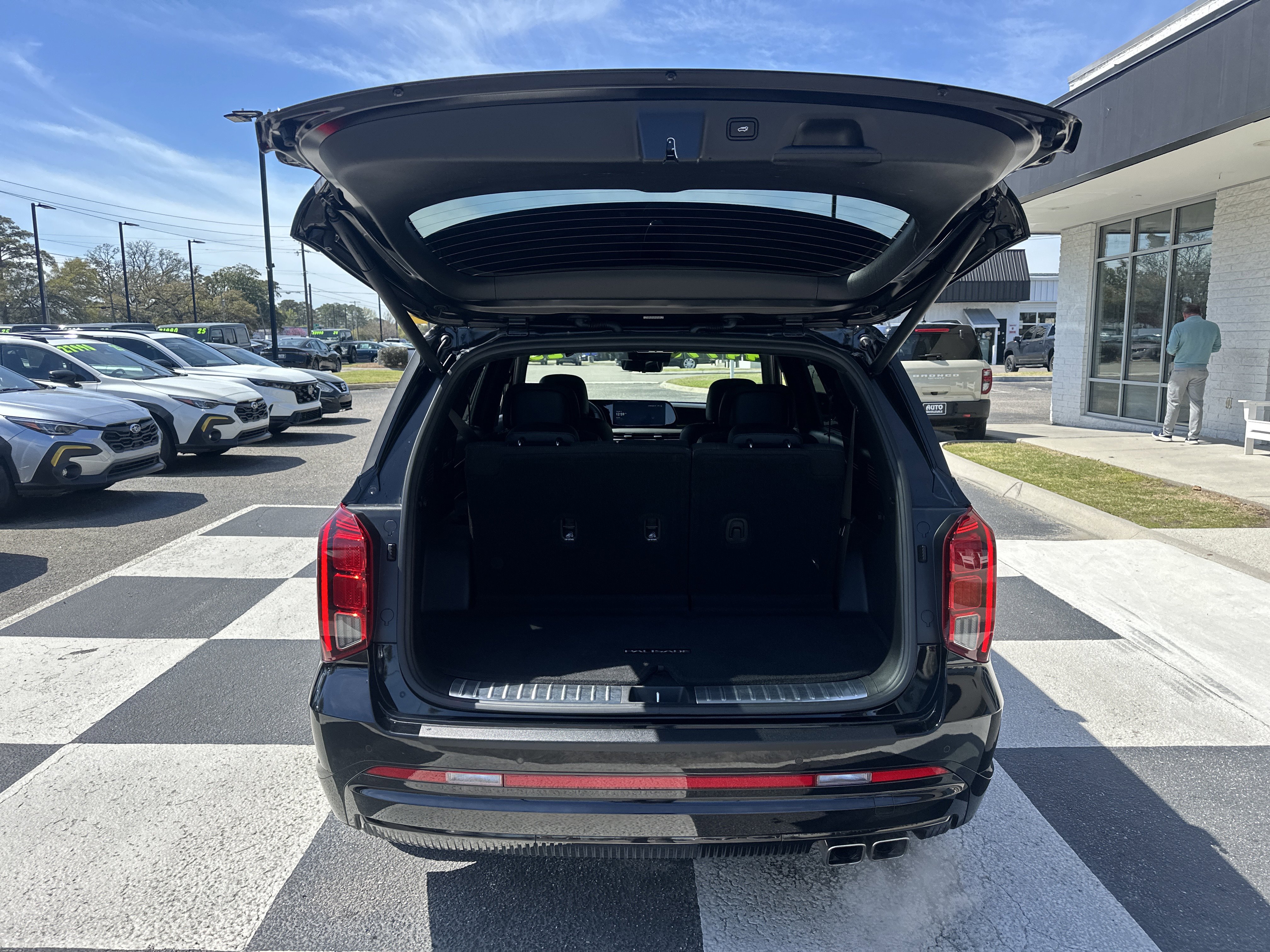 Used 2025 Hyundai Palisade Calligraphy image 5