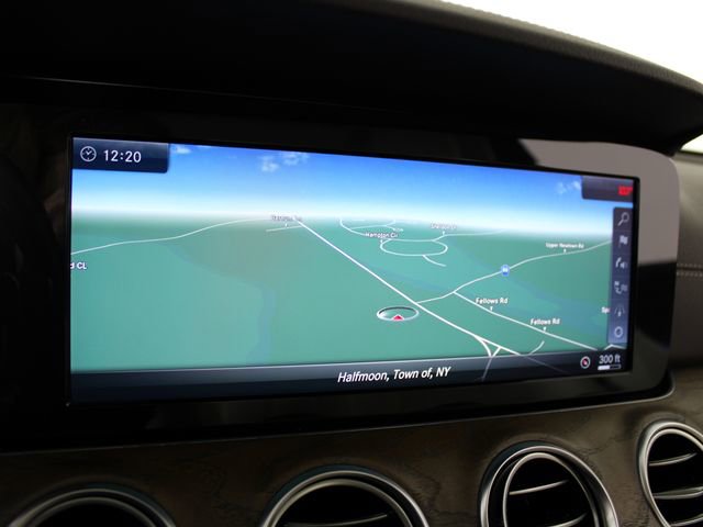 Used 2018 Mercedes-Benz E 300 4MATIC image 16