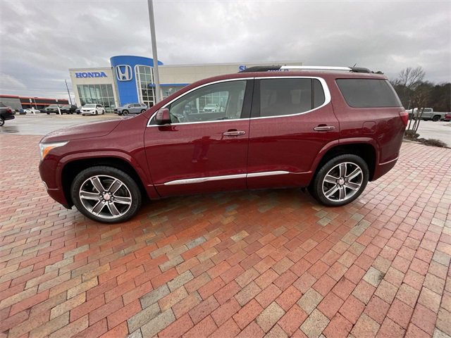 Used 2018 GMC Acadia Denali w/ Technology Package image 28