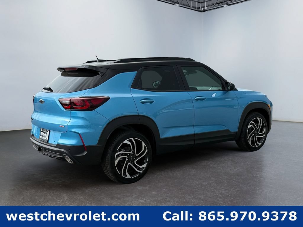 New 2026 Chevrolet TrailBlazer RS w/ Convenience Package FWD image 3