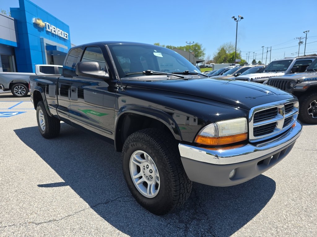 Used 2004 Dodge Dakota SLT w/ PWR Convenience Group AWD/4WD image 3