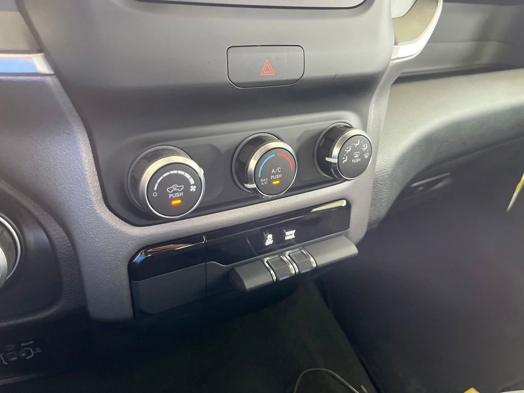 New 2023 RAM 1500 Big Horn image 39