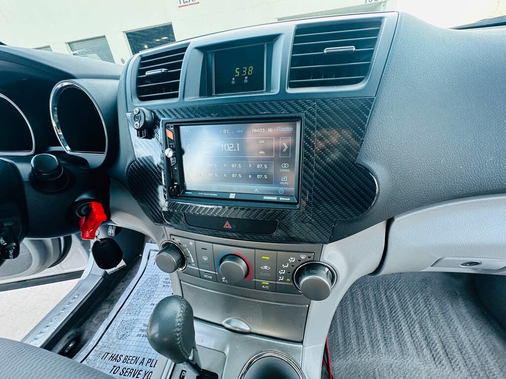 Used 2009 Toyota Highlander 2WD image 26