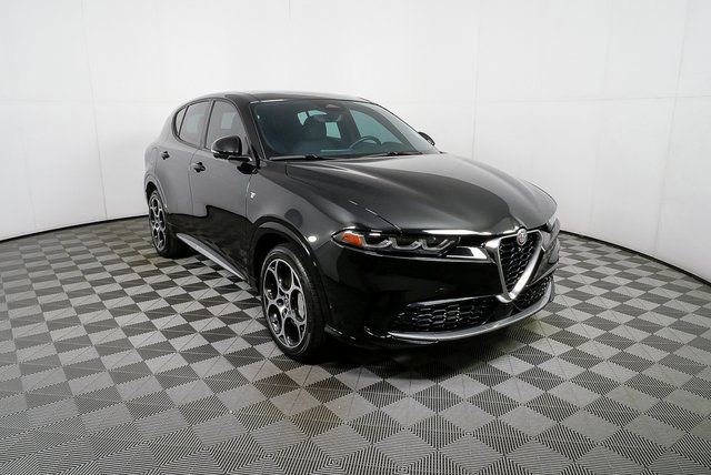 Used 2024 Alfa Romeo Tonale Ti w/ Active Assist Package AWD/4WD image 25