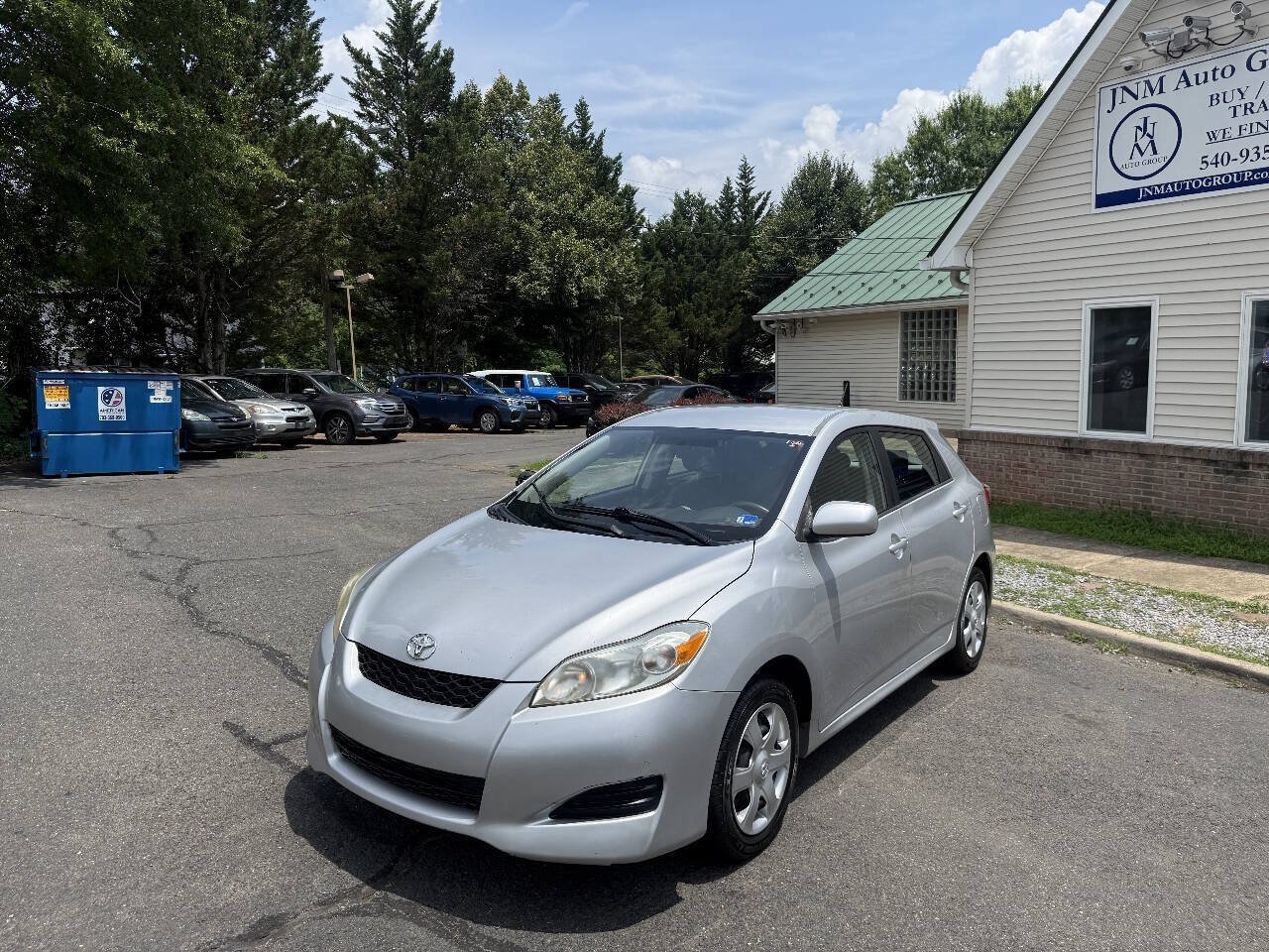 Used 2009 Toyota Matrix w/ PWR Pkg FWD image 2