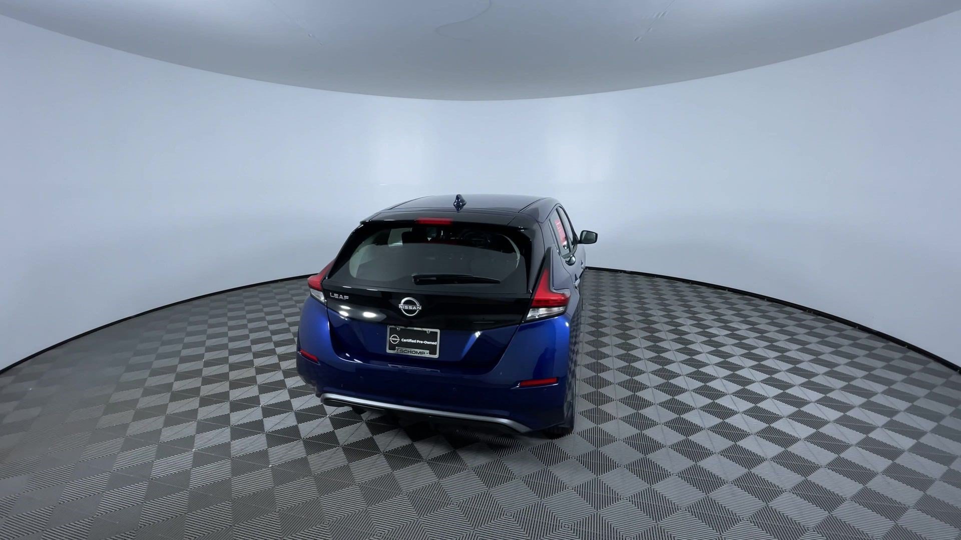 Certified 2025 Nissan Leaf S FWD image 8