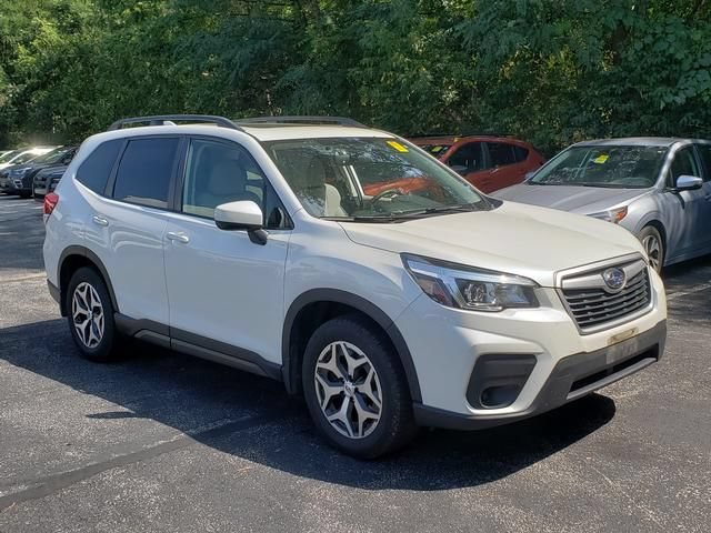 Used 2019 Subaru Forester Premium w/ All-Weather Package AWD/4WD image 1
