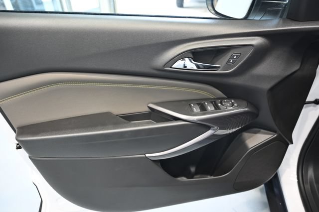 New 2026 Chevrolet Trax ACTIV w/ Driver Confidence Package FWD image 25