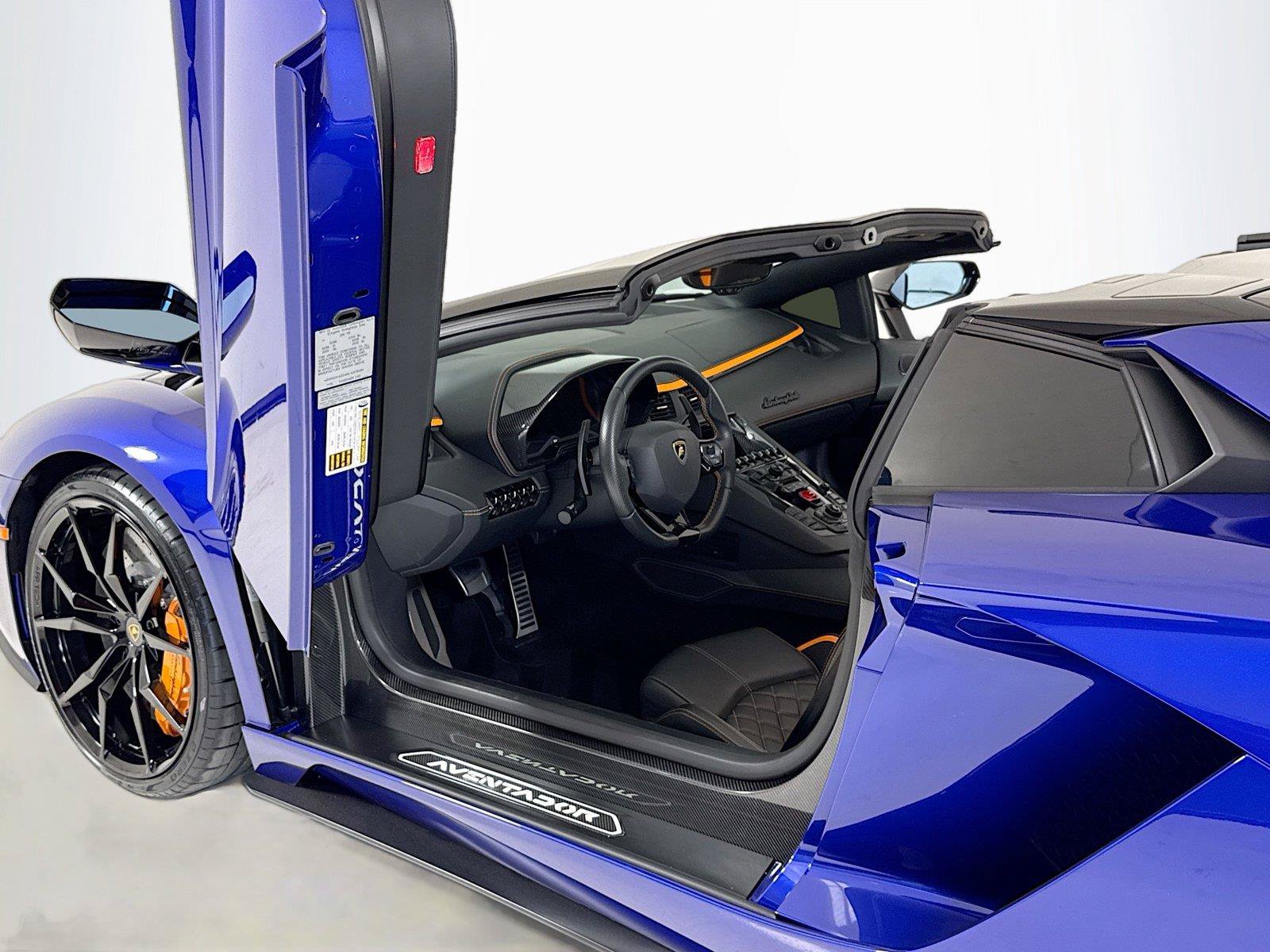 Used 2019 Lamborghini Aventador S AWD/4WD image 11