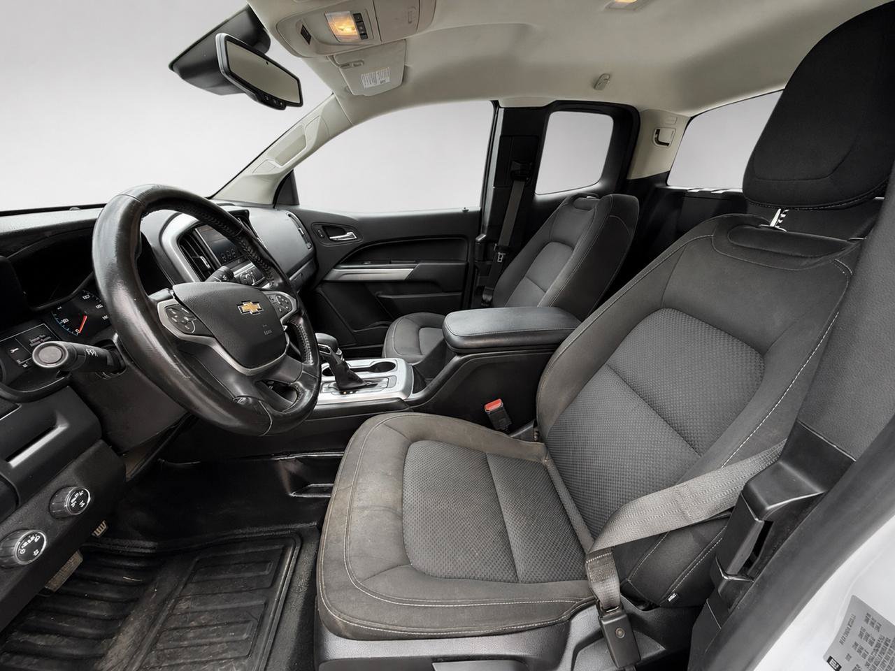 Used 2022 Chevrolet Colorado LT w/ Fleet Safety Package AWD/4WD image 9