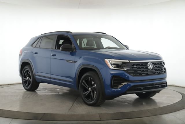 Used 2025 Volkswagen Atlas Cross Sport SEL R-Line AWD/4WD image 2