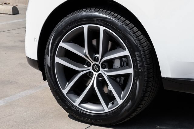 New 2027 Land Rover Range Rover Long Wheelbase SE AWD/4WD image 68