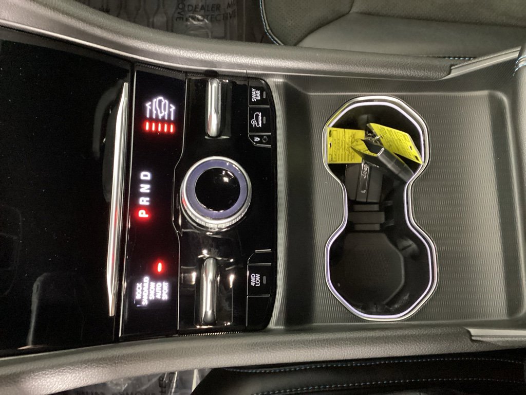 Used 2024 Jeep Grand Cherokee Trailhawk w/ Advanced Protech Group II image 28