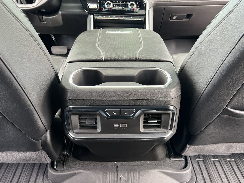 Used 2024 GMC Sierra 2500 Denali w/ Technology Package image 41