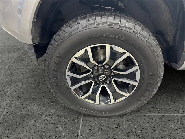 Used 2020 Toyota Tacoma 4x4 Double Cab image 24