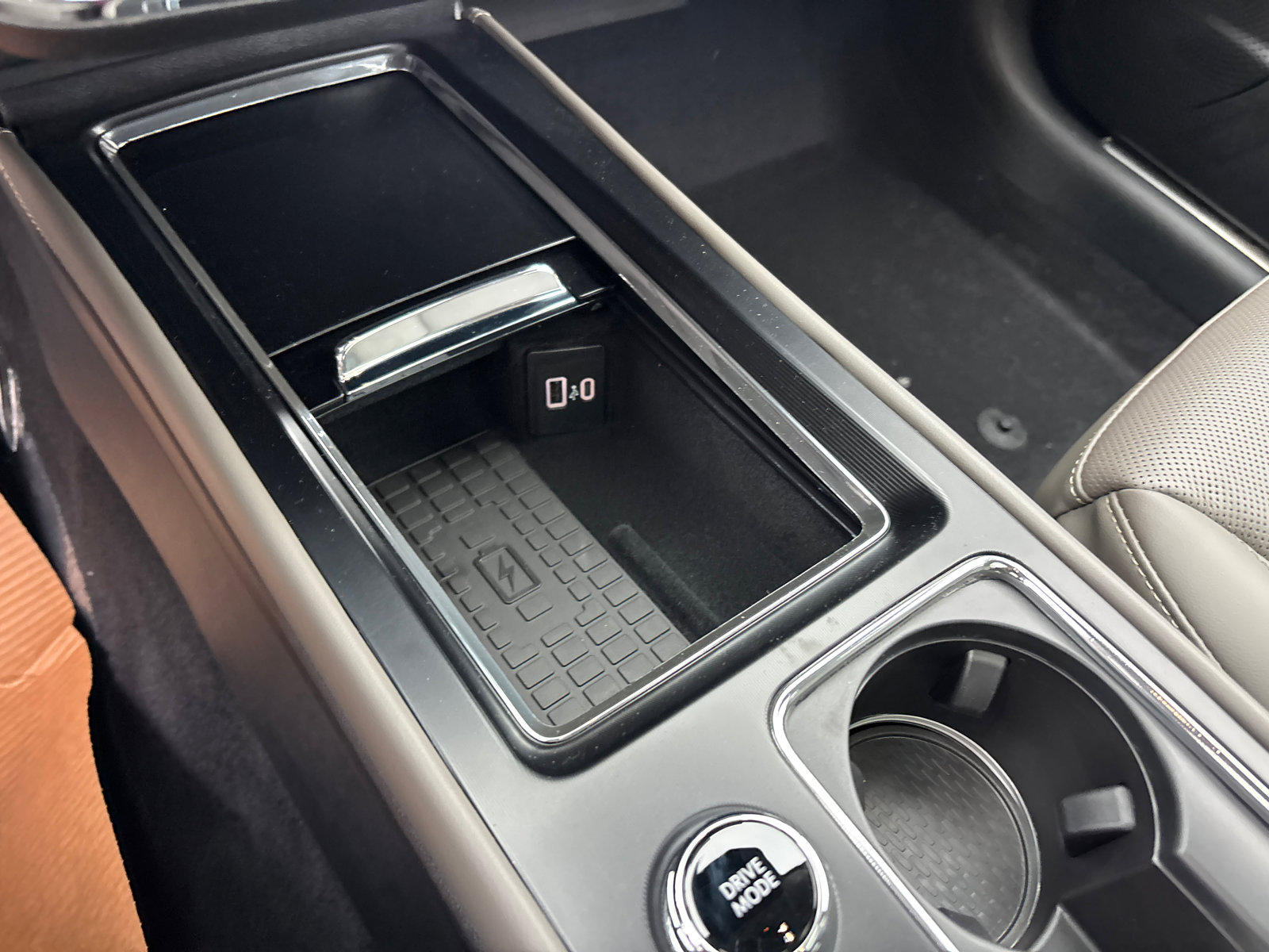 New 2026 Lincoln Corsair Reserve AWD/4WD image 23