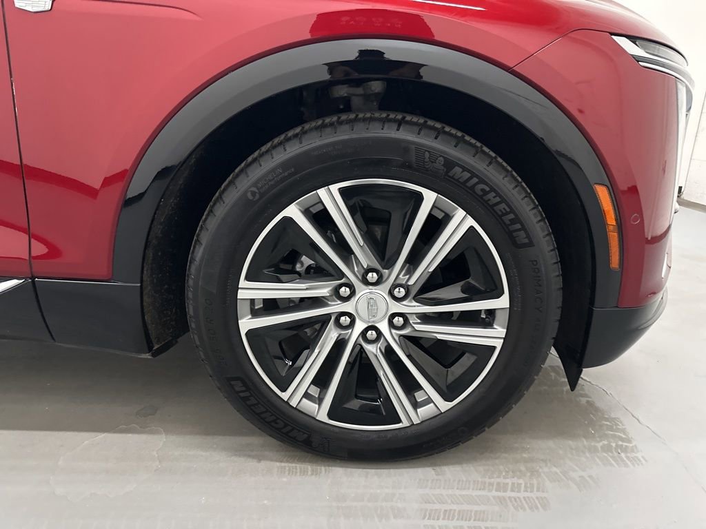 Used 2024 Cadillac Lyriq Luxury w/ LPO, Floor Liner Package image 58