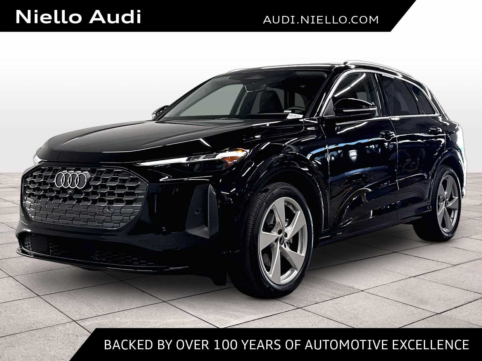 Certified 2025 Audi Q5 Prestige AWD/4WD image 1
