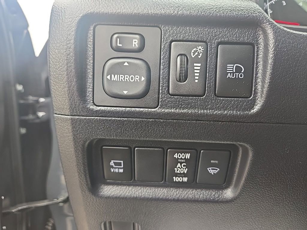 Used 2024 Toyota 4Runner SR5 Premium w/ Moonroof Package RWD image 19