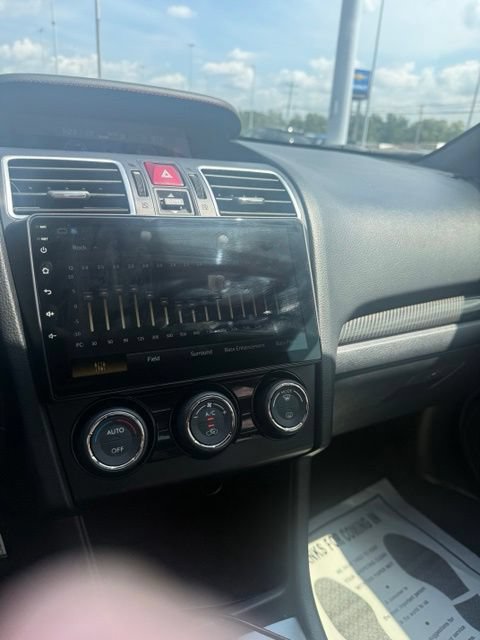 Used 2019 Chevrolet Silverado 1500 LT Trail Boss AWD/4WD image 7