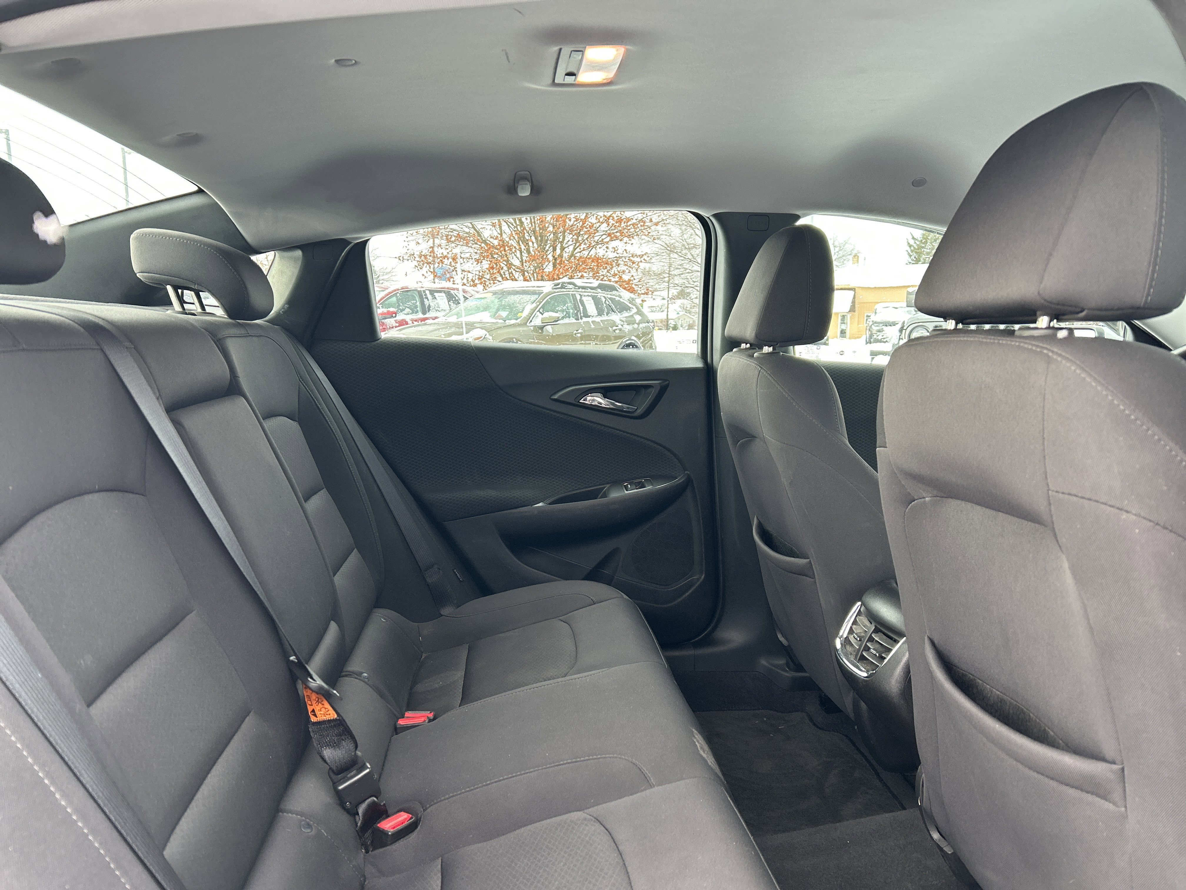 Used 2018 Chevrolet Malibu LT image 10