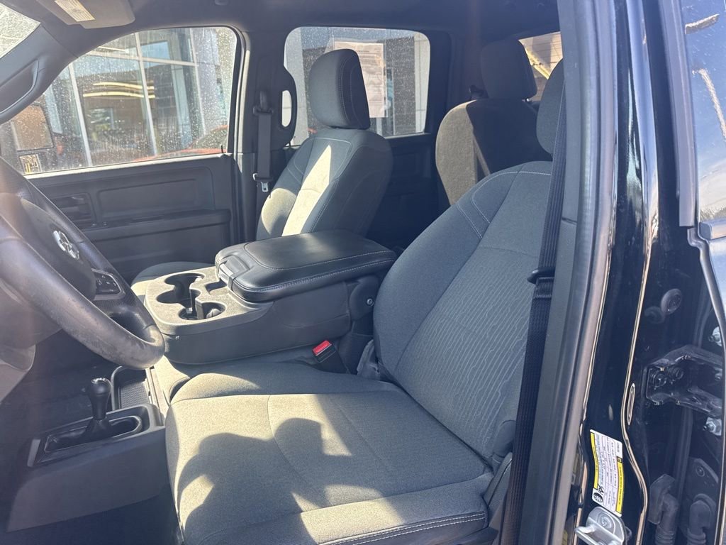 Used 2024 RAM 3500 Tradesman w/ Towing Technology Group image 5