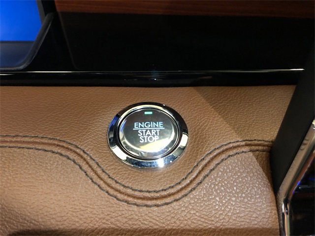 Used 2024 Lincoln Navigator Reserve image 22