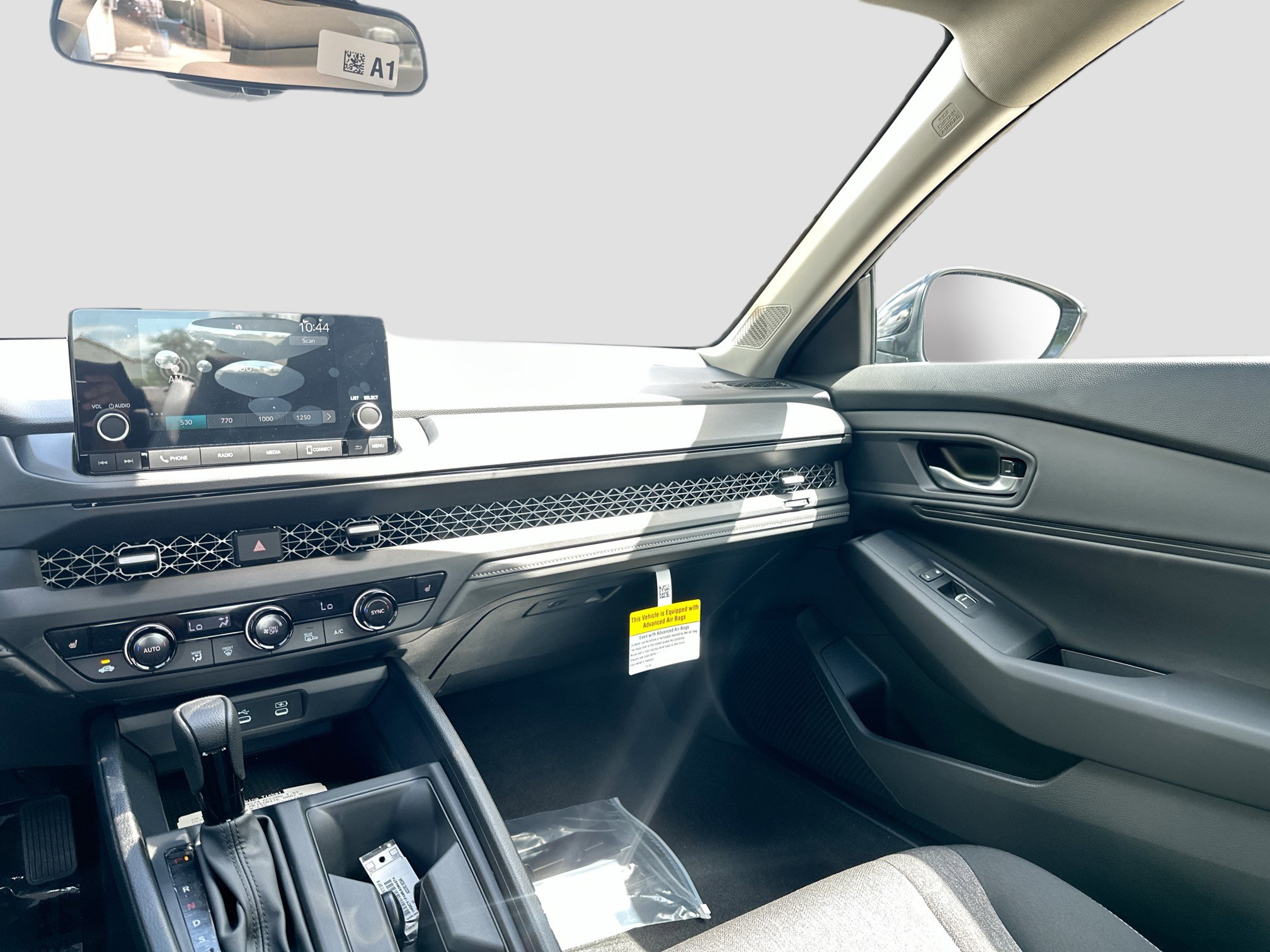 New 2025 Honda Accord SE image 17