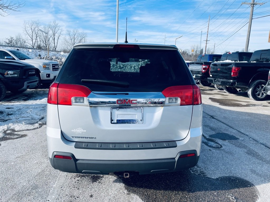 Used 2013 GMC Terrain SLE w/ LPO, Chrome Package image 5